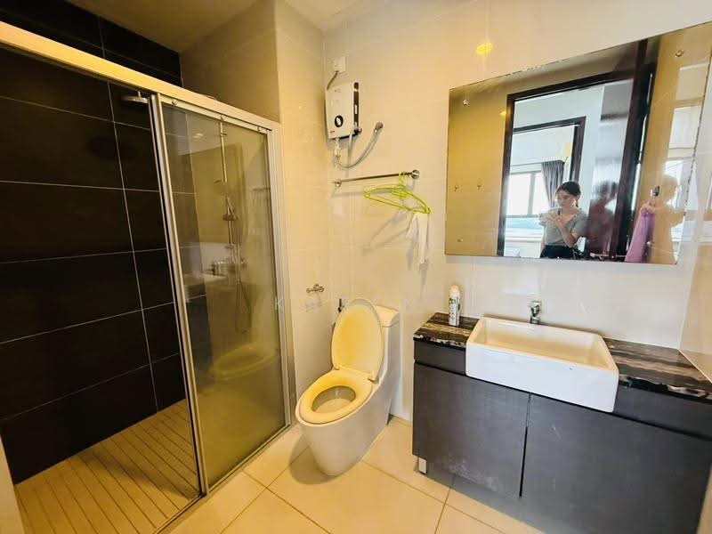 Condominium for Rent at Royal Strand @ Country Garden Danga Bay - Karen Yeo - PropertyGuru.com.my