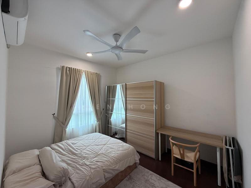 Kondominium untuk Dijual di Residensi Damai (Signature Three) - Zhen Hong - Master Bedroom - PropertyGuru.com.my