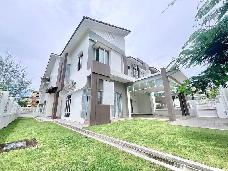 Rumah Berkembar untuk Dijual di D'Kayangan (Shah Alam) - Deeya Yusof - PropertyGuru.com.my