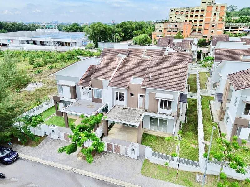 Rumah Berkembar untuk Dijual di D'Kayangan (Shah Alam) - Deeya Yusof - PropertyGuru.com.my