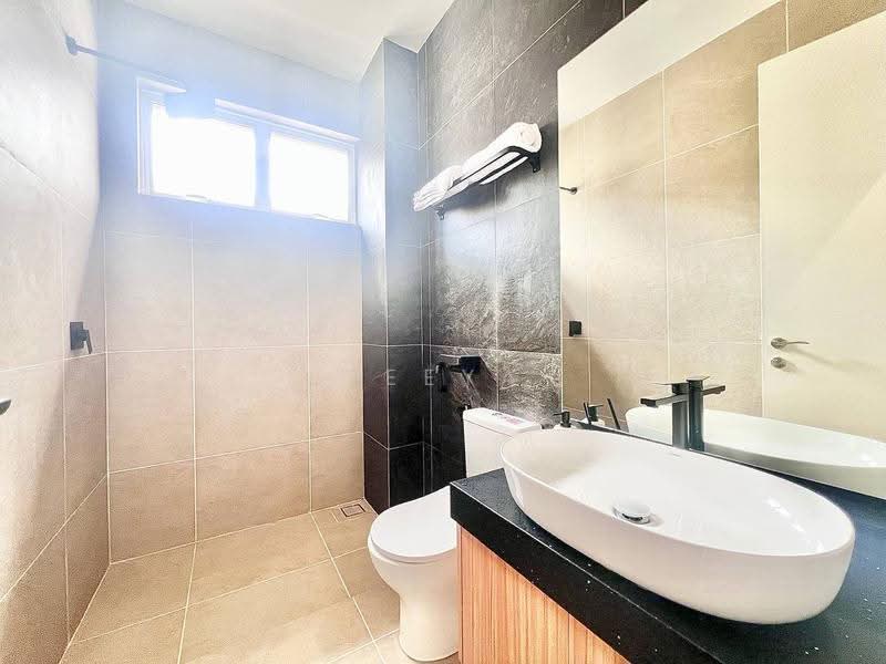 Rumah Berkembar untuk Dijual di D'Kayangan (Shah Alam) - Deeya Yusof - PropertyGuru.com.my
