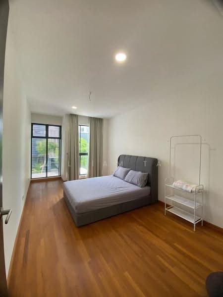 3-storey Terraced House for Sale in Senibong Cove (Masai) - William Tay - Bedroom - PropertyGuru.com.my