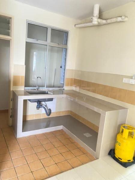 Pangsapuri untuk Disewa di Seri Molek Perdana - YY Tey - PropertyGuru.com.my