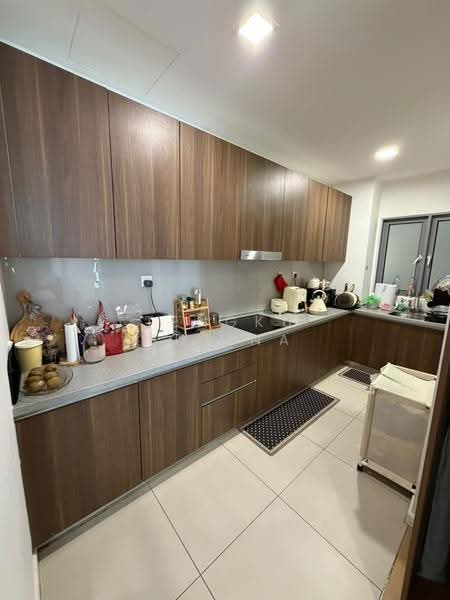 Condominium for Rent at Lakefront Residence - Tengku Sutina Tengku Baharuddin - PropertyGuru.com.my