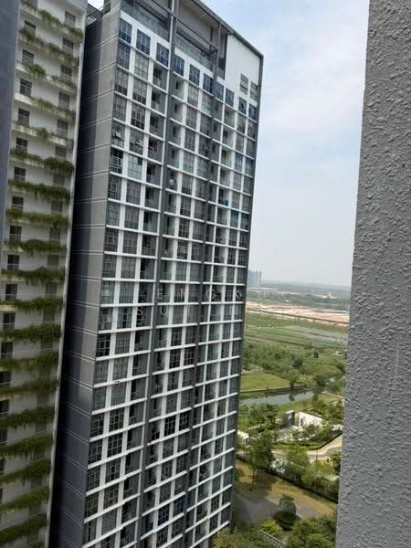 Condominium for Rent at Lakefront Residence - Tengku Sutina Tengku Baharuddin - PropertyGuru.com.my