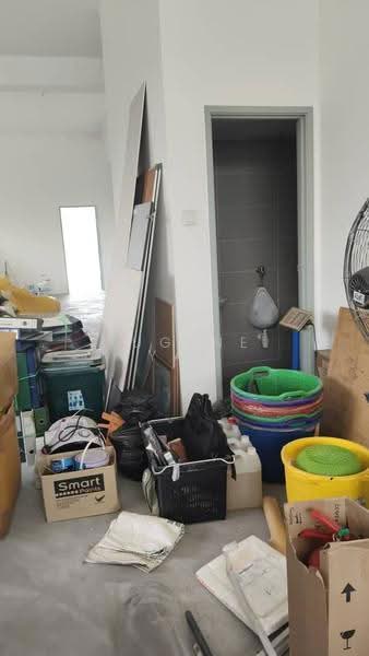 Shop for Rent in Pusat Perdagangan Maisons 1 (Rawang) - Eugene Yap - PropertyGuru.com.my