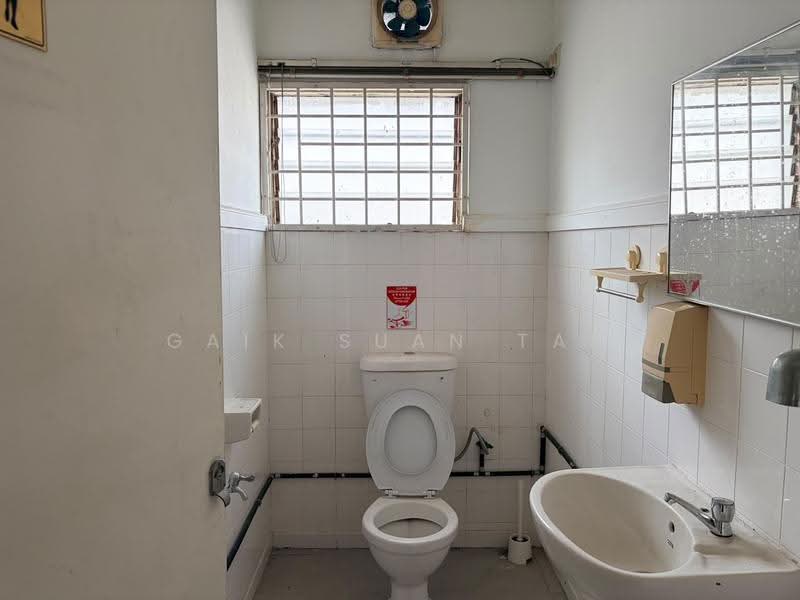 Shop / Office for Rent in Taman Guan Joo Seng (Jelutong) - Gaik Suan Tan - PropertyGuru.com.my
