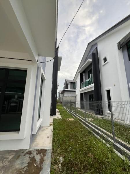 Rumah Berkembar untuk Disewa di Melaka City (Melaka) - Kiera Wong - Exterior - PropertyGuru.com.my