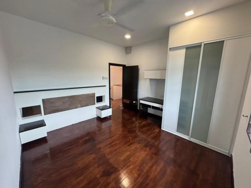 Bungalow House for Sale in Sungai Long (Bandar Sungai Long) - Alvis Lim - Bedroom - PropertyGuru.com.my