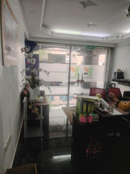Shop / Office untuk Dijual di Bandar Tasik Selatan (Kuala Lumpur) - Vincent Chong - Interior - PropertyGuru.com.my