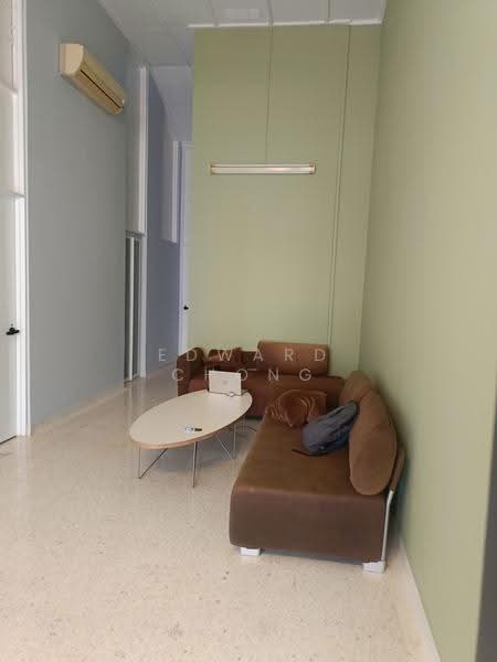 Rumah Teres 1.5-Tingkat untuk Disewa di Bandar Sunway (Sunway) - Edward Chong - Living Room - PropertyGuru.com.my