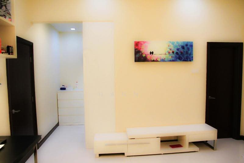 Rumah Teres 2.5-Tingkat untuk Dijual di Taman Meranti Jaya (Puchong) - Hann . - Living Room - PropertyGuru.com.my