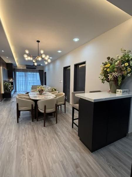 Kondominium untuk Disewa di The Holmes 2 - Carmen Leng - Living Room - PropertyGuru.com.my