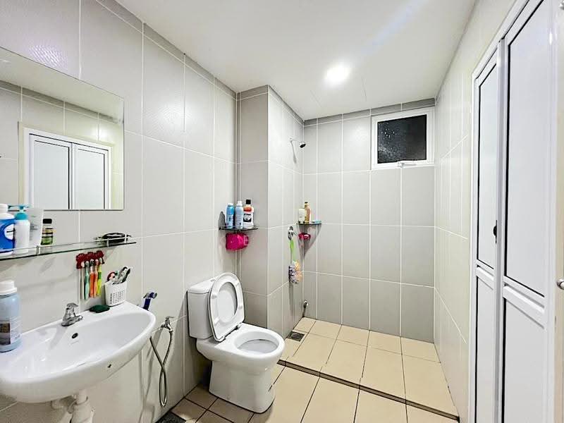 Condominium for Rent at Sierra East - Kenny Ooi - Bathroom - PropertyGuru.com.my