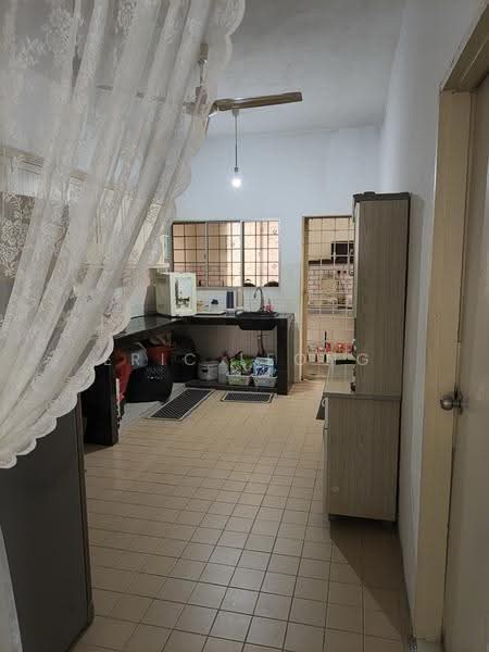 Rumah Teres 2-Tingkat untuk Dijual di Kepong (Selangor) - Eric Leong - Kitchen - PropertyGuru.com.my