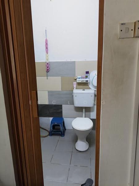 Rumah Teres 2-Tingkat untuk Dijual di Kepong (Selangor) - Eric Leong - Bathroom - PropertyGuru.com.my