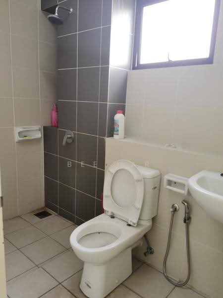 Townhouse for Sale in Shah Alam (Selangor) - Bee Har Chew - Bathroom - PropertyGuru.com.my
