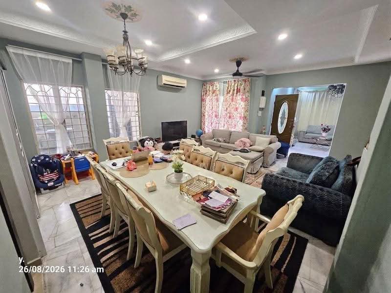 Rumah Kluster untuk Dijual di Rawang (Selangor) - Azean Wahab - Living Room - PropertyGuru.com.my