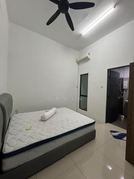 Semi-Detached House for Sale in Taman Scientex Rawang (Rawang) - Levin Khoo - Bedroom - PropertyGuru.com.my