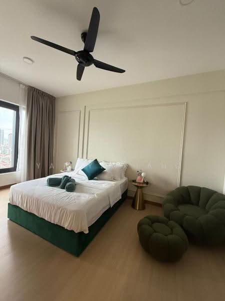 Condominium for Sale at 22 Macalisterz - Yap Yi Xiang - Bedroom - PropertyGuru.com.my