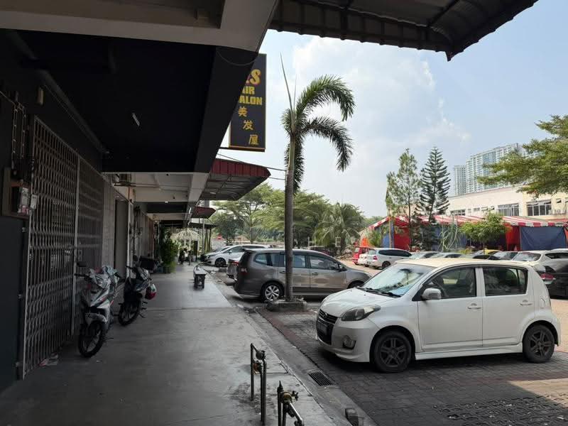 Kedai untuk Disewa di Taman Daya (Johor Bahru) - Reny Hee - Exterior - PropertyGuru.com.my