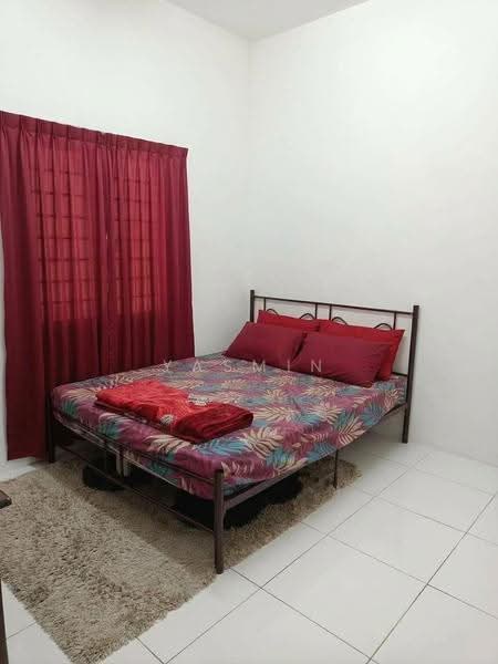 1-storey Terraced House for Sale in Kapar (Selangor) - Yasmin Sulaiman - Bedroom - PropertyGuru.com.my