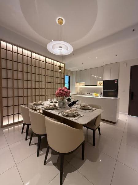 Kondominium untuk Dijual di Aras Residences - Ivan Lim - Dining Room - PropertyGuru.com.my