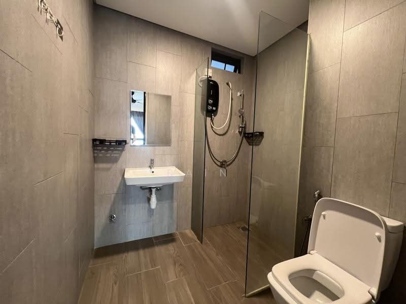 Service Residence for Rent at Geo Bukit Rimau - Rain Liau - Bathroom - PropertyGuru.com.my