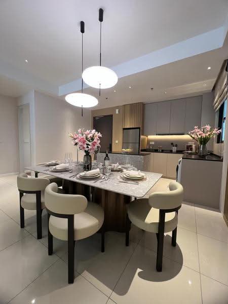 Kondominium untuk Dijual di Aras Residences - Ivan Lim - Dining Room - PropertyGuru.com.my