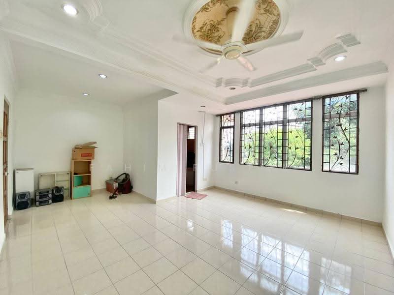 Rumah Teres 2-Tingkat untuk Dijual di Ukay Bistari (Ulu Kelang) - Fahim Rustam - PropertyGuru.com.my