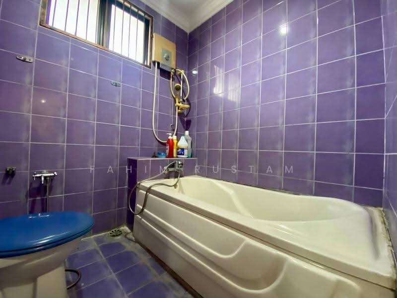 Rumah Teres 2-Tingkat untuk Dijual di Ukay Bistari (Ulu Kelang) - Fahim Rustam - PropertyGuru.com.my