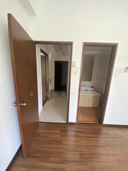 Kondominium untuk Dijual di Villa Wangsamas - Brandon . - PropertyGuru.com.my