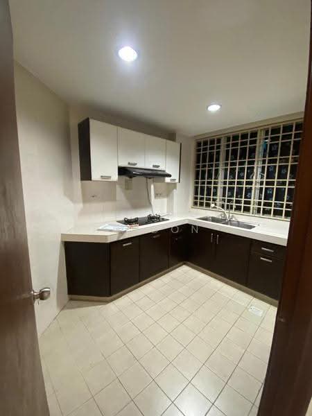 Kondominium untuk Dijual di Villa Wangsamas - Brandon . - PropertyGuru.com.my