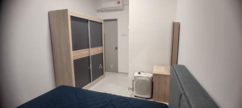Kediaman Servis untuk Disewa di Residensi Emas - Jaynee Chin - Bedroom - PropertyGuru.com.my