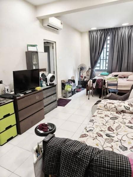 2-storey Terraced House for Sale in Johor Bahru (Johor) - Reny Hee - Bedroom - PropertyGuru.com.my