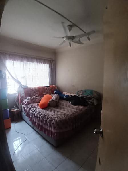 Pangsapuri untuk Dijual di Bayu Puteri 2 - YY Tey - Bedroom - PropertyGuru.com.my