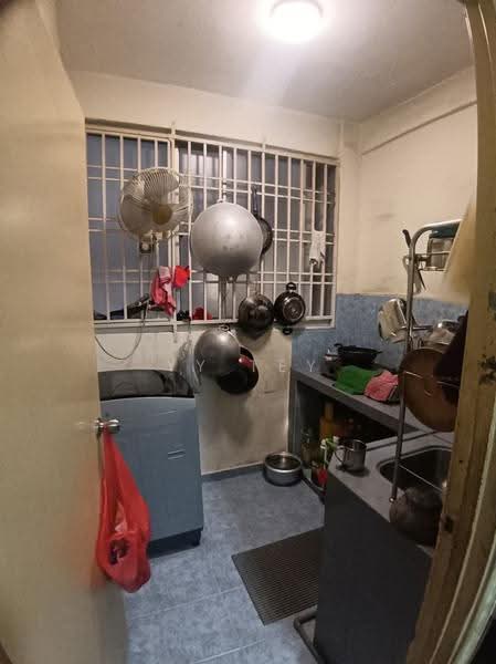 Pangsapuri untuk Dijual di Bayu Puteri 2 - YY Tey - Kitchen - PropertyGuru.com.my