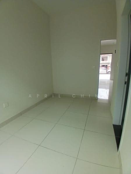 2-storey Terraced House for Rent in Bandar Uda Utama (Johor Bahru) - April Chin - Interior - PropertyGuru.com.my