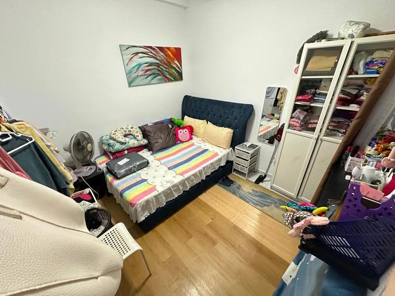 3-storey Terraced House for Sale in Taman Kundang Jaya (Rawang) - Bernard Ong - Bedroom - PropertyGuru.com.my