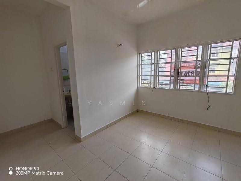 Rumah Teres 2.5-Tingkat untuk Dijual di Taman Kosas (Ampang) - Yasmin Sulaiman - Interior - PropertyGuru.com.my