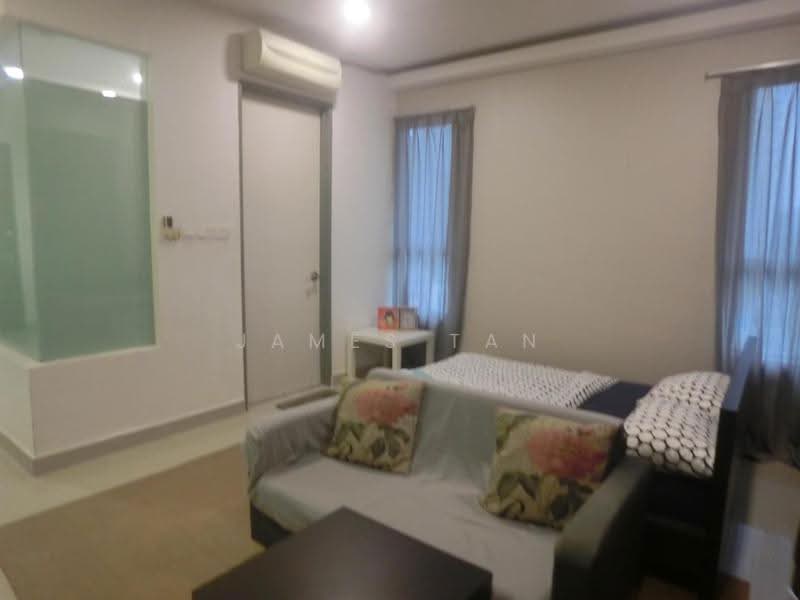 Kediaman Servis untuk Disewa di Ritze Perdana 2 - James Tan - Living Room - PropertyGuru.com.my