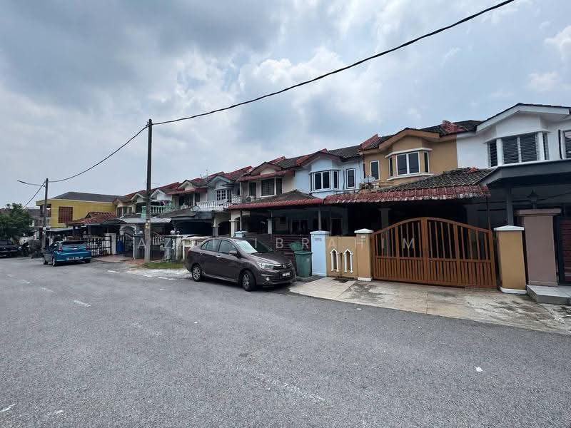 2-storey Terraced House for Sale in Bandar Damai Perdana (Cheras) - Azli Ibrahim - Exterior - PropertyGuru.com.my