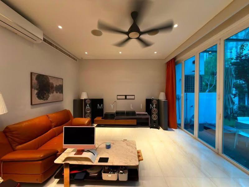 Vila Berkembar untuk Dijual di Mont Kiara (Kuala Lumpur) - Amy Lim - Living Room - PropertyGuru.com.my