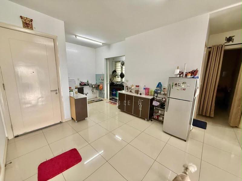 Kondominium untuk Dijual di 222 Residency - Amber Ng - Kitchen - PropertyGuru.com.my