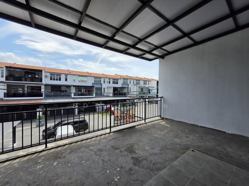 2.5-storey Terraced House for Sale in Johor Bahru (Johor) - Eddy Chan - PropertyGuru.com.my