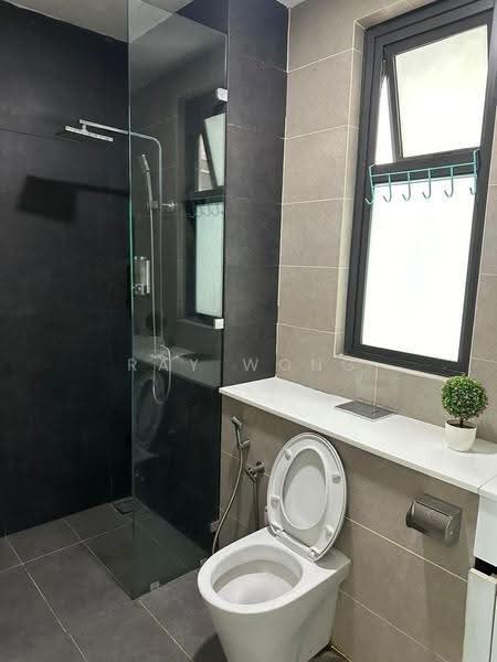 Kediaman Servis untuk Disewa di Setia Sky 88 - Ray Wong - Bathroom - PropertyGuru.com.my