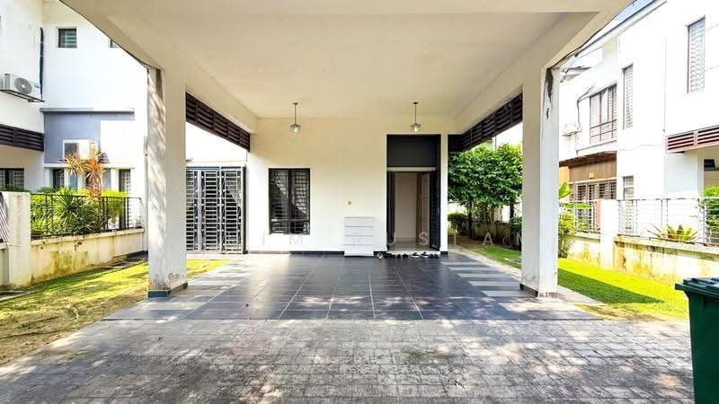 Rumah Berkembar untuk Dijual di D'Kayangan (Shah Alam) - Fahim Rustam - Exterior - PropertyGuru.com.my