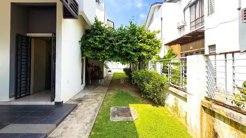 Rumah Berkembar untuk Dijual di D'Kayangan (Shah Alam) - Fahim Rustam - Exterior - PropertyGuru.com.my