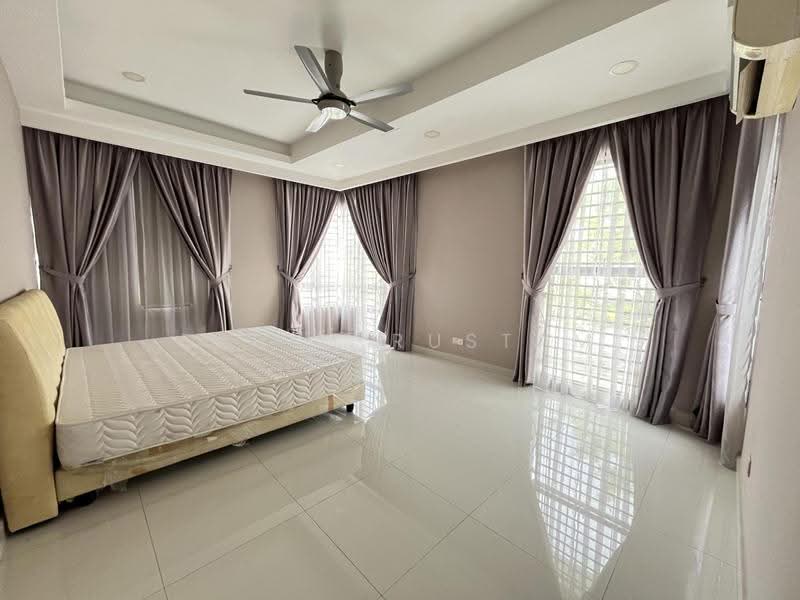 Rumah Berkembar untuk Dijual di D'Kayangan (Shah Alam) - Fahim Rustam - Bedroom - PropertyGuru.com.my