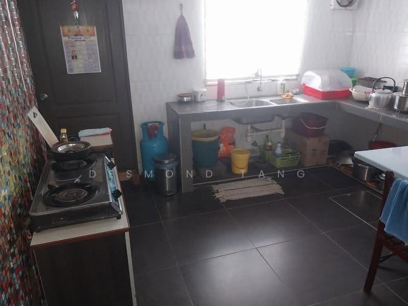1-storey Terraced House for Sale in SS5 (Petaling Jaya) - Desmond Tang - Kitchen - PropertyGuru.com.my